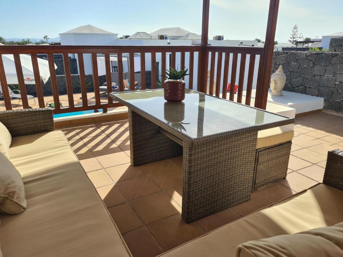 Luxury 4-Bedroom Villa With Heated Pool + Sea View Playa Blanca  Exterior photo